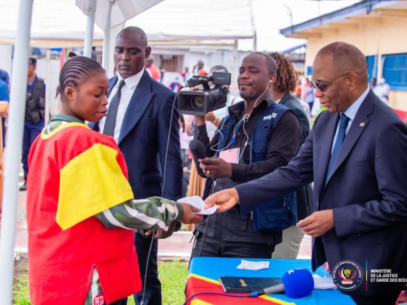 Scandale à Makala : Plus de 11 000 détenus pour 1 500 places, le ministre réagit en urgence